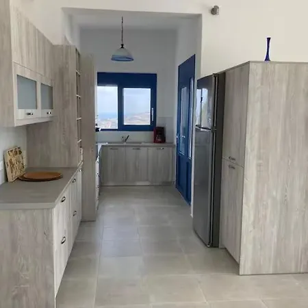 Archontiko Dagmar 1st Floor 2 * Agioi Apostoloi (Evia)